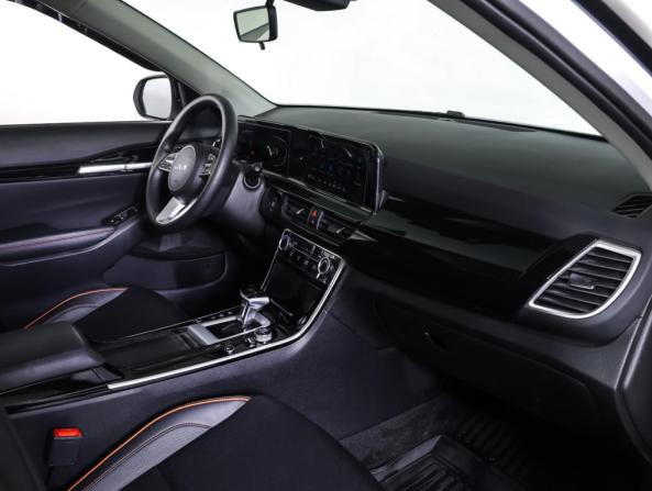 Kia Seltos I Рестайлинг с пробегом 2024 года, цена 2 690 000 рублей, 10284 км, внедорожник, Автокод Объявления