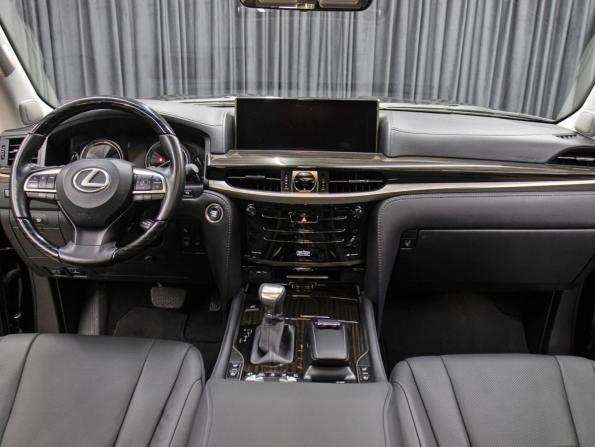 Lexus LX III Рестайлинг 2 с пробегом 2021 года, цена 17 100 000 рублей, 20183 км, внедорожник, Автокод Объявления