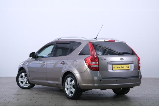 Kia Ceed I с пробегом 2007 года, цена 699 000 рублей, 255000 км, хэтчбек, Автокод Объявления