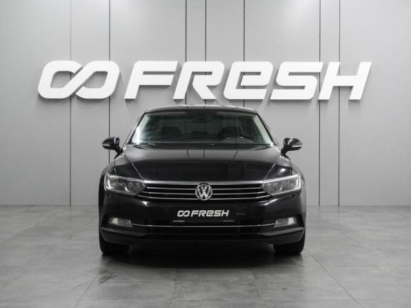 Volkswagen Passat B8 с пробегом 2017 года, цена 1 674 000 рублей, 193730 км, седан, Автокод Объявления