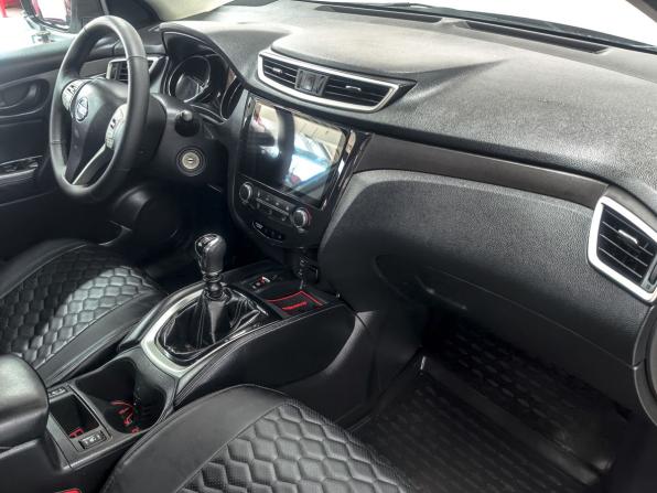 Nissan Qashqai II с пробегом 2014 года, цена 1 499 900 рублей, 118000 км, внедорожник, Автокод Объявления