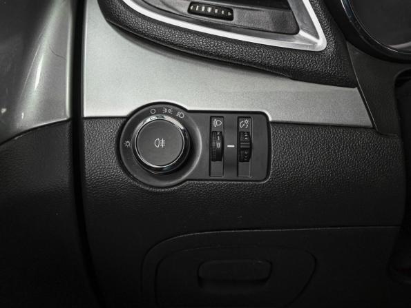 Opel Mokka I с пробегом 2014 года, цена 1 089 000 рублей, 122211 км, внедорожник, Автокод Объявления