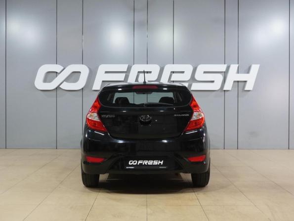 Hyundai Solaris I с пробегом 2012 года, цена 739 000 рублей, 109196 км, хэтчбек, Автокод Объявления