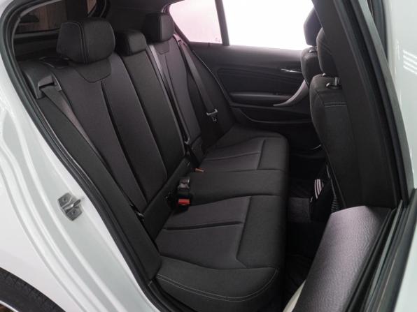 BMW 1 серии II (F20/F21) Рестайлинг 2 с пробегом 2017 года, цена 2 089 000 рублей, 89448 км, хэтчбек, Автокод Объявления