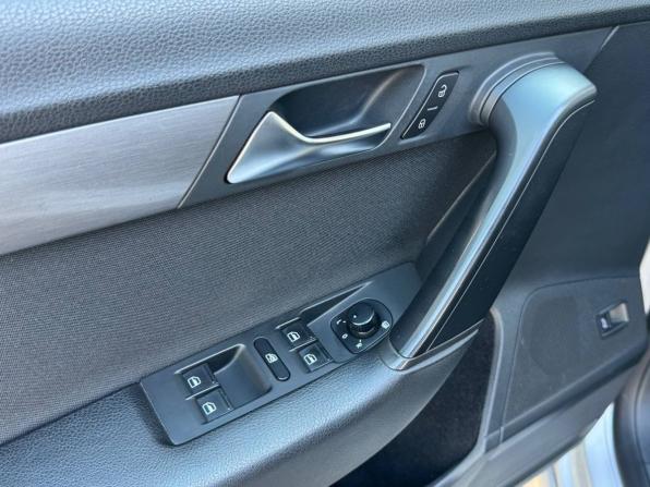 Volkswagen Passat B7 с пробегом 2011 года, цена 1 379 000 рублей, 142885 км, седан, Автокод Объявления