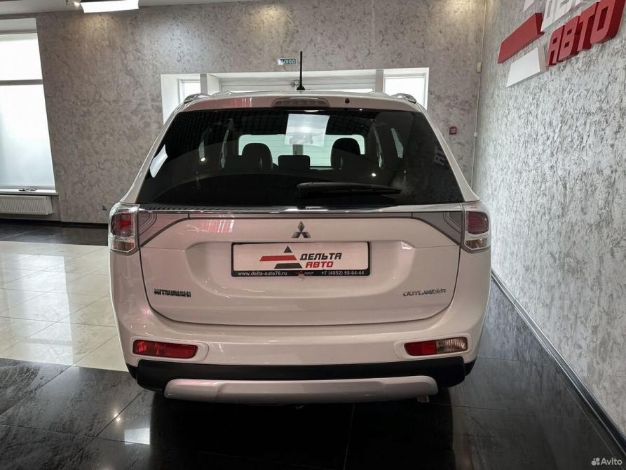 Mitsubishi Outlander III Рестайлинг Ярославль  - изображение 4
