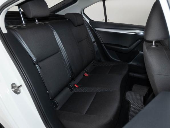 Skoda Octavia III (A7) Рестайлинг с пробегом 2019 года, цена 1 731 000 рублей, 97000 км, лифтбек, Автокод Объявления