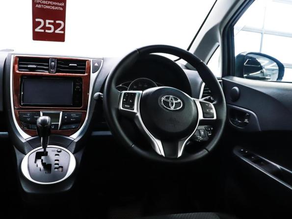 Toyota Ractis II с пробегом 2016 года, цена 999 000 рублей, 229629 км, хэтчбек, Автокод Объявления