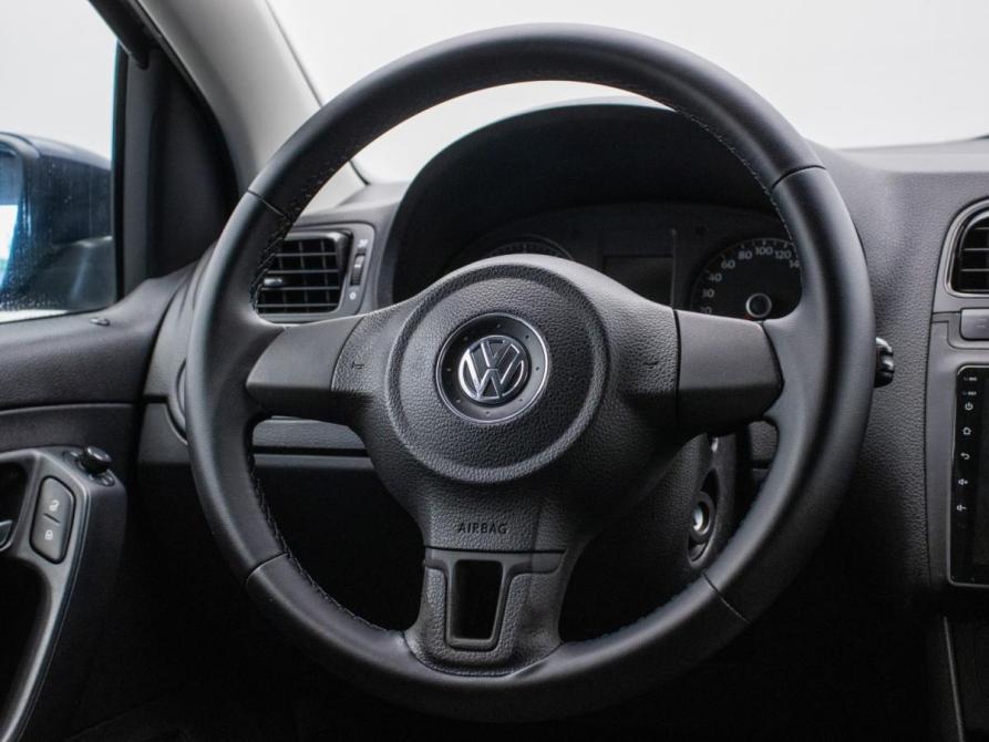 Volkswagen Polo V Москва  - изображение 16