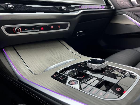 BMW X7 I (G07) Рестайлинг с пробегом 2023 года, цена 15 150 000 рублей, 12399 км, внедорожник, Автокод Объявления
