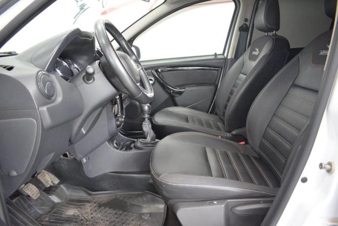 Renault Duster I Рестайлинг с пробегом 2019 года, цена 1 649 000 рублей, 108000 км, внедорожник, Автокод Объявления