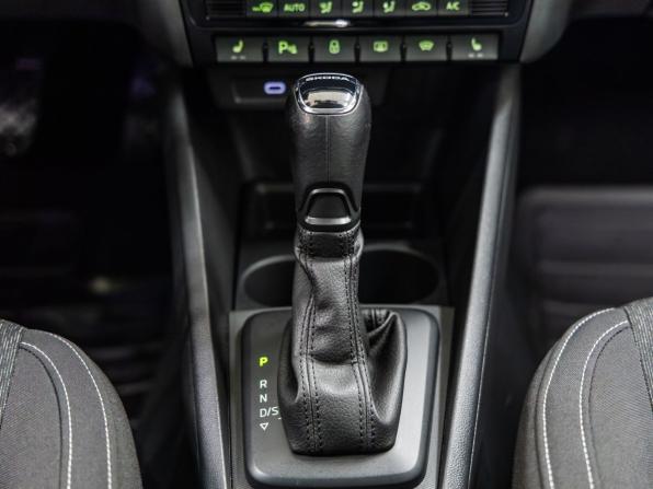 Skoda Rapid II с пробегом 2021 года, цена 1 598 000 рублей, 140207 км, лифтбек, Автокод Объявления