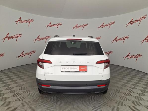 Skoda Karoq I с пробегом 2022 года, цена 2 599 000 рублей, 74740 км, внедорожник, Автокод Объявления