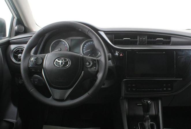 Toyota Corolla XI (E160 E170 E180) Рестайлинг 1 с пробегом 2017 года, цена 1 400 000 рублей, 204648 км, седан, Автокод Объявления