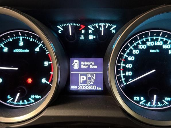 Toyota Land Cruiser 200 Series с пробегом 2011 года, цена 2 890 000 рублей, 203000 км, внедорожник, Автокод Объявления
