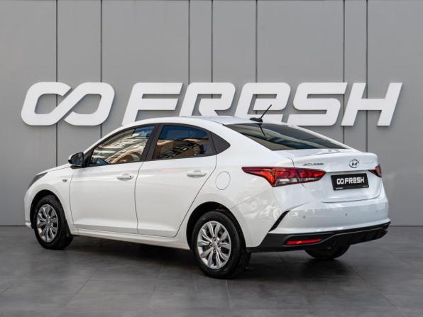 Hyundai Solaris II Рестайлинг с пробегом 2020 года, цена 1 620 000 рублей, 94025 км, седан, Автокод Объявления