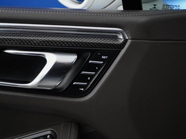 Porsche Macan I с пробегом 2015 года, цена 2 749 088 рублей, 204904 км, внедорожник, Автокод Объявления