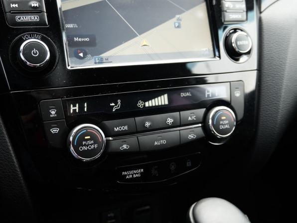 Nissan Qashqai II с пробегом 2018 года, цена 1 598 000 рублей, 191163 км, внедорожник, Автокод Объявления