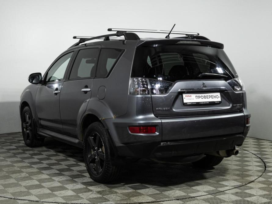 Mitsubishi Outlander II Рестайлинг Санкт-Петербург  - изображение 7
