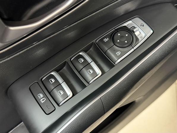 Kia Sorento IV с пробегом 2021 года, цена 3 450 000 рублей, 89137 км, внедорожник, Автокод Объявления