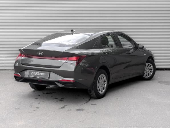 Hyundai Elantra VII (CN7) с пробегом 2022 года, цена 2 100 000 рублей, 31025 км, седан, Автокод Объявления