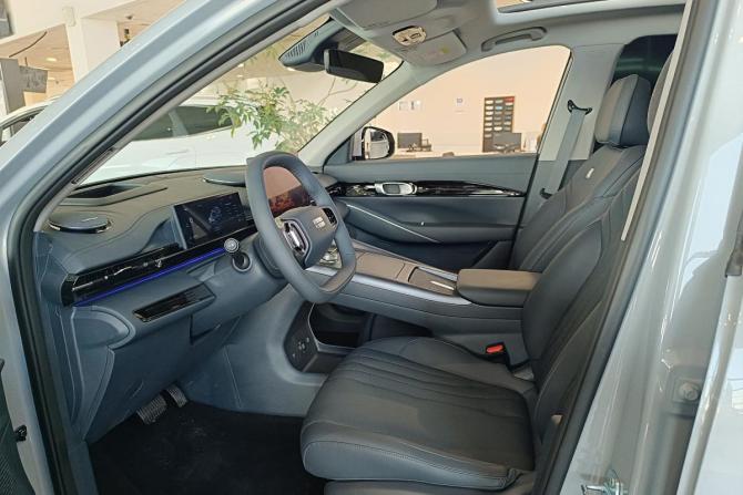 Новый Geely EX5 2025 года, цена 4 124 990 рублей, внедорожник, Автокод Объявления
