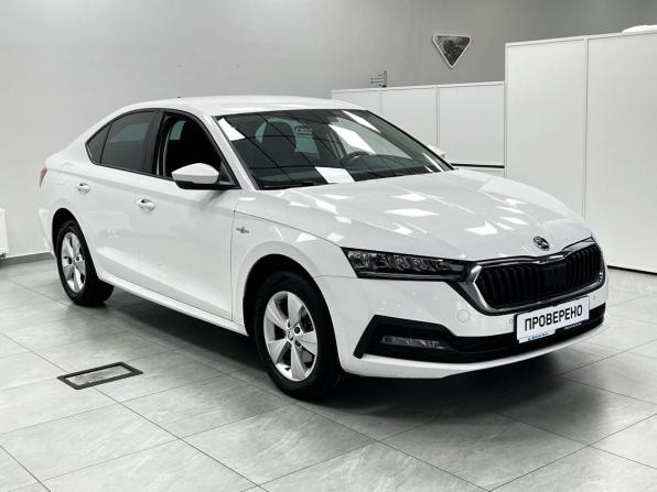 Skoda Octavia IV (A8) с пробегом 2021 года, цена 2 430 000 рублей, 82500 км, лифтбек, Автокод Объявления