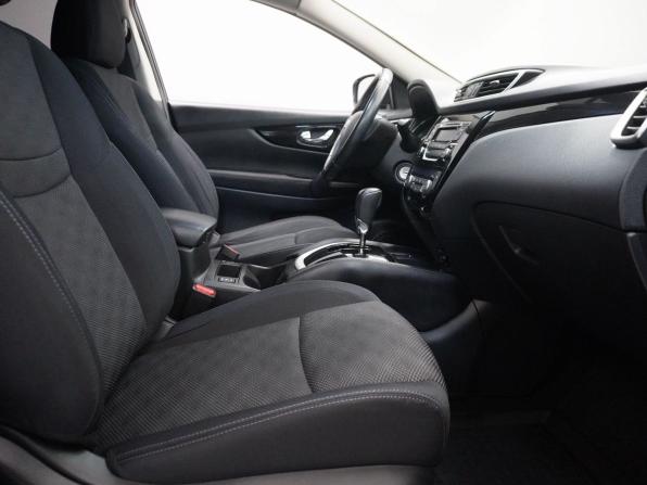 Nissan Qashqai II с пробегом 2016 года, цена 1 569 000 рублей, 91451 км, внедорожник, Автокод Объявления