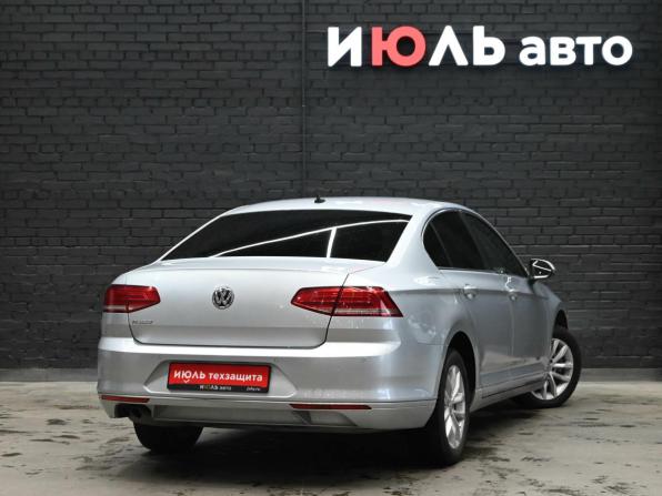 Volkswagen Passat B8 с пробегом 2018 года, цена 2 190 000 рублей, 98056 км, седан, Автокод Объявления