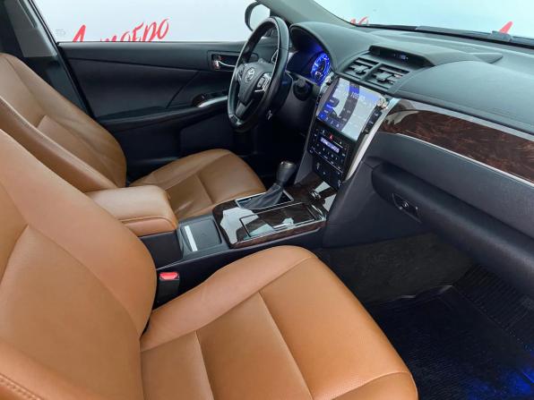 Toyota Camry VII (XV50) Рестайлинг с пробегом 2016 года, цена 2 070 000 рублей, 172957 км, седан, Автокод Объявления