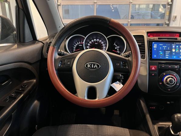 Kia Venga I с пробегом 2012 года, цена 761 000 рублей, 181610 км, компактвэн, Автокод Объявления