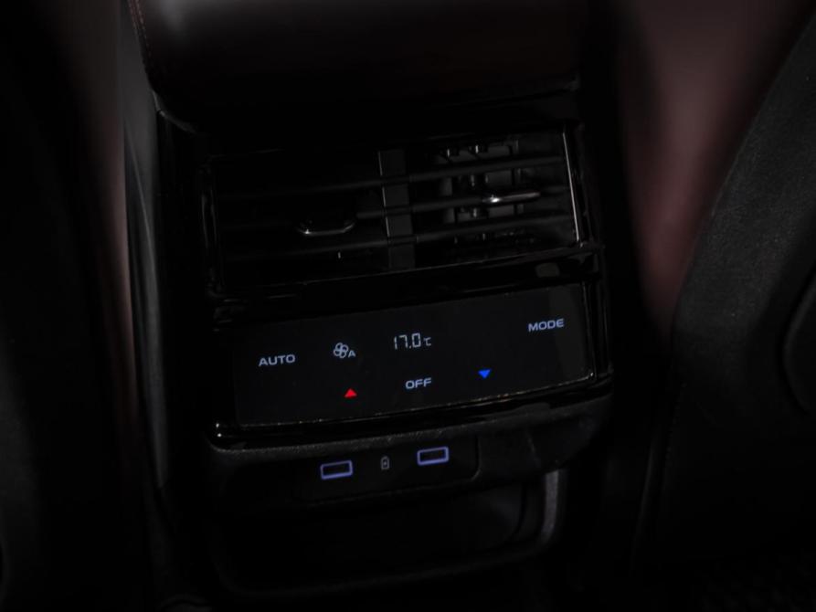 Geely Monjaro I Москва  - изображение 28
