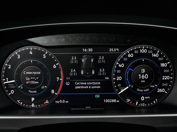 Volkswagen Tiguan II с пробегом 2018 года, цена 2 635 000 рублей, 100288 км, внедорожник, Автокод Объявления
