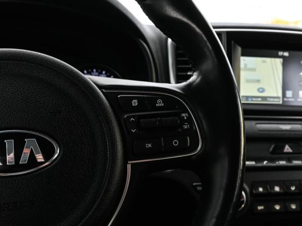 Kia Sportage IV с пробегом 2017 года, цена 2 235 000 рублей, 74011 км, внедорожник, Автокод Объявления
