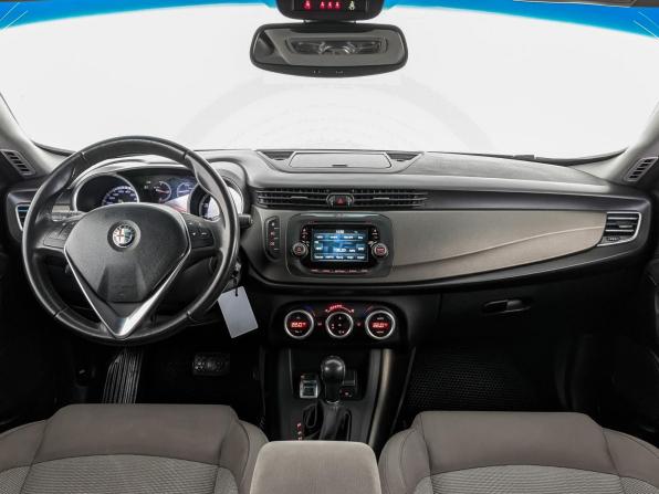 Alfa Romeo Giulietta III с пробегом 2014 года, цена 1 235 000 рублей, 105563 км, хэтчбек, Автокод Объявления