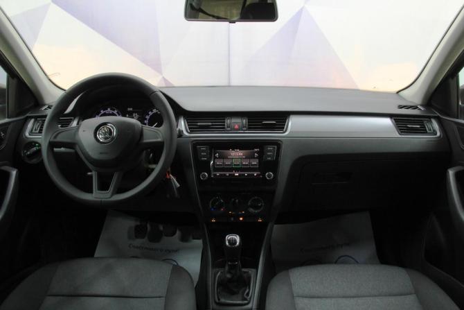 Skoda Rapid I Рестайлинг с пробегом 2019 года, цена 1 055 000 рублей, 233682 км, лифтбек, Автокод Объявления