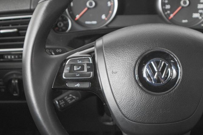 Volkswagen Touareg II с пробегом 2010 года, цена 1 899 000 рублей, 367000 км, внедорожник, Автокод Объявления