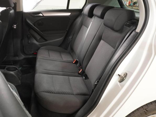 Volkswagen Golf VI с пробегом 2011 года, цена 649 000 рублей, 445887 км, хэтчбек, Автокод Объявления