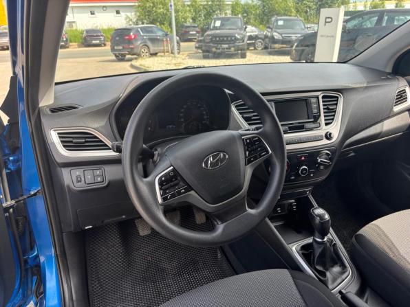 Hyundai Solaris II Рестайлинг с пробегом 2021 года, цена 1 325 000 рублей, 137357 км, седан, Автокод Объявления