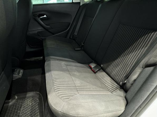 Volkswagen Polo V с пробегом 2013 года, цена 720 000 рублей, 238372 км, седан, Автокод Объявления
