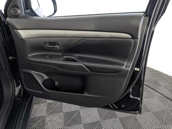 Mitsubishi Outlander III Рестайлинг с пробегом 2014 года, цена 1 440 000 рублей, 142103 км, внедорожник, Автокод Объявления