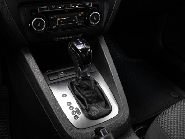 Volkswagen Jetta VI с пробегом 2012 года, цена 980 000 рублей, 151154 км, седан, Автокод Объявления