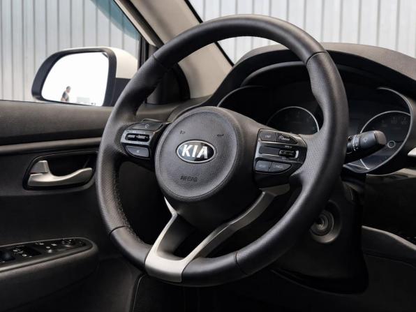 Kia Rio IV с пробегом 2019 года, цена 1 177 000 рублей, 215834 км, седан, Автокод Объявления