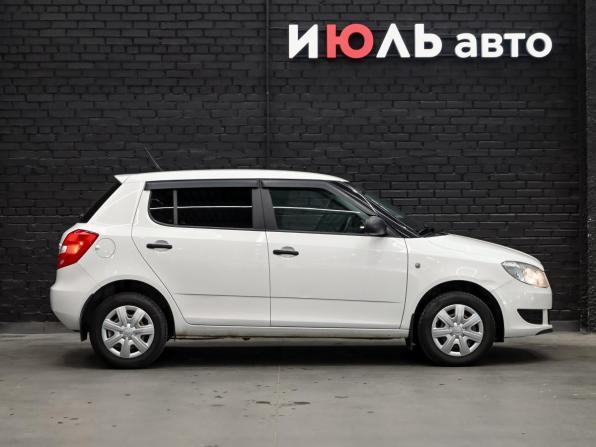 Skoda Fabia II Рестайлинг с пробегом 2013 года, цена 670 000 рублей, 72390 км, хэтчбек, Автокод Объявления