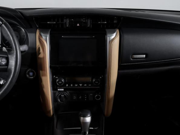 Toyota Fortuner II с пробегом 2017 года, цена 4 199 000 рублей, 20200 км, внедорожник, Автокод Объявления