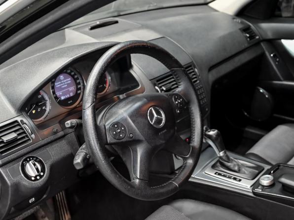 Mercedes-Benz C-Класс III (W204) с пробегом 2009 года, цена 1 100 000 рублей, 315882 км, седан, Автокод Объявления