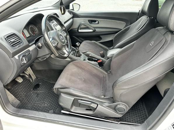 Volkswagen Scirocco III с пробегом 2011 года, цена 990 000 рублей, 197000 км, хэтчбек, Автокод Объявления