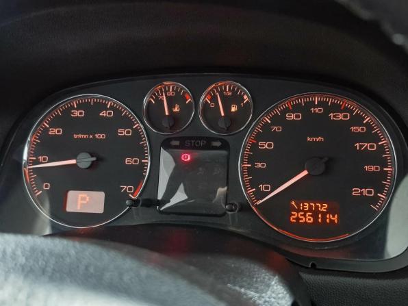 Peugeot 307 I Рестайлинг с пробегом 2006 года, цена 275 000 рублей, 256114 км, хэтчбек, Автокод Объявления