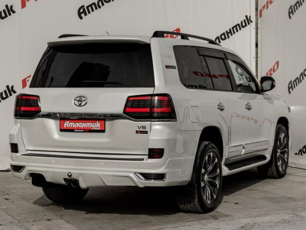 Toyota Land Cruiser 200 Series Рестайлинг 1 с пробегом 2013 года, цена 3 720 000 рублей, 277358 км, внедорожник, Автокод Объявления