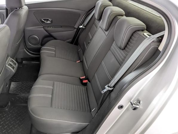 Renault Fluence I Рестайлинг с пробегом 2015 года, цена 1 220 000 рублей, 55743 км, седан, Автокод Объявления